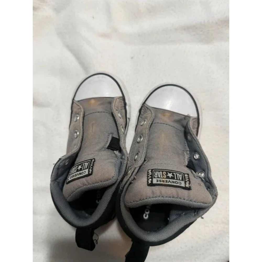 Male infant Converse sneakers size 8